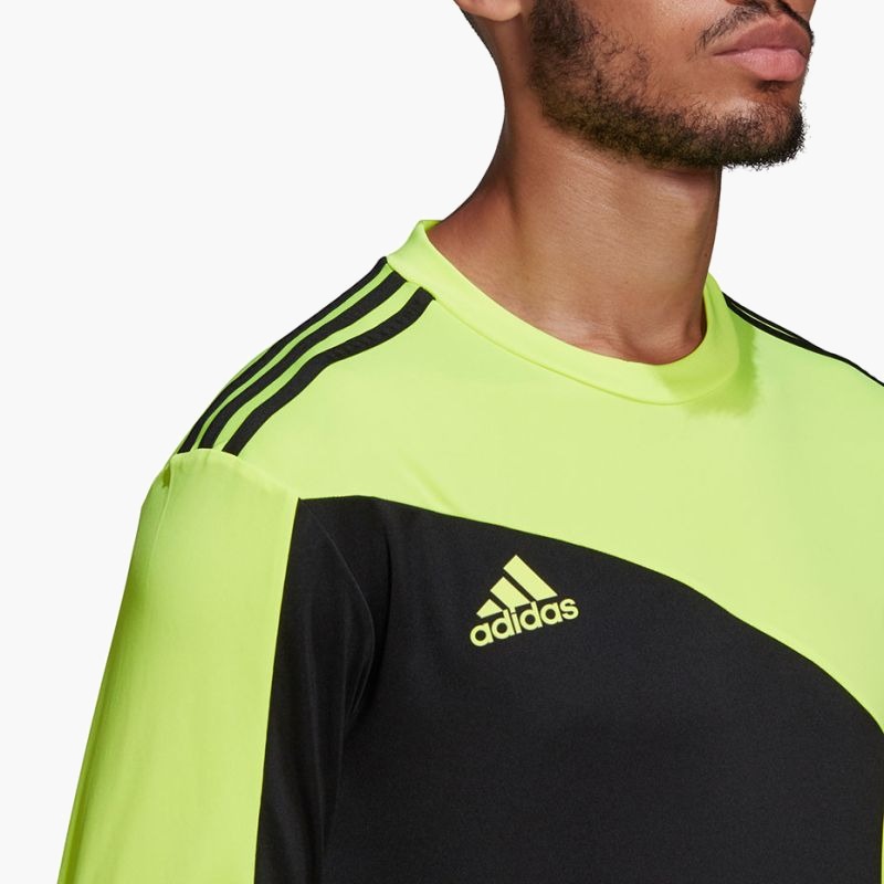 nanito_source_url:https://b2bsportswholesale.net/public/storage/productimages/fd/e0/20/b7/2197663/image/xlarge_clean.jpg