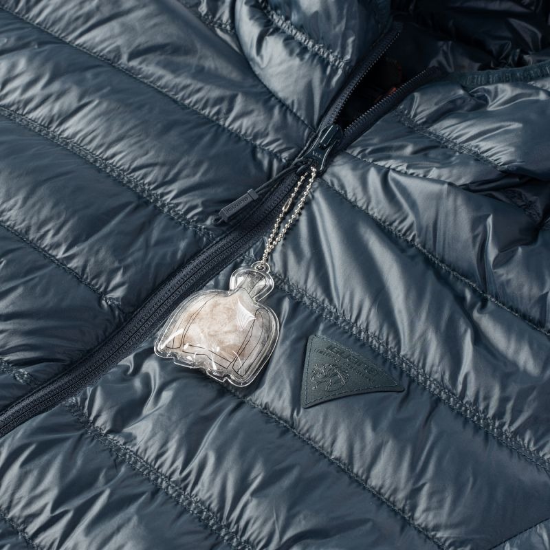 nanito_source_url:https://b2bsportswholesale.net/public/storage/productimages/cd/83/c5/0b/1671400/image/xlarge_clean.jpg