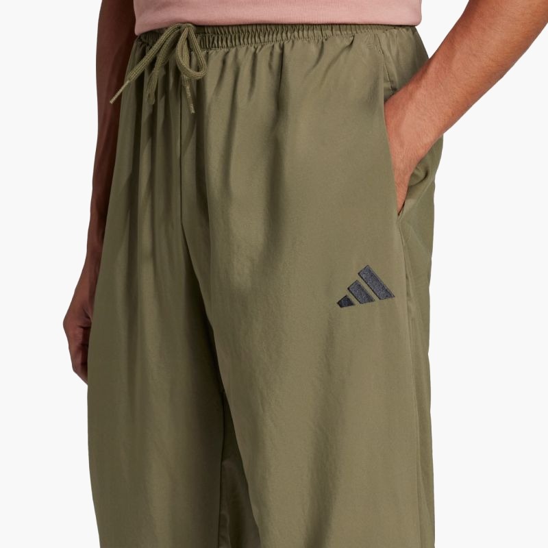 nanito_source_url:https://b2bsportswholesale.net/public/storage/productimages/76/27/40/c9/1508902/image/xlarge_clean.jpg