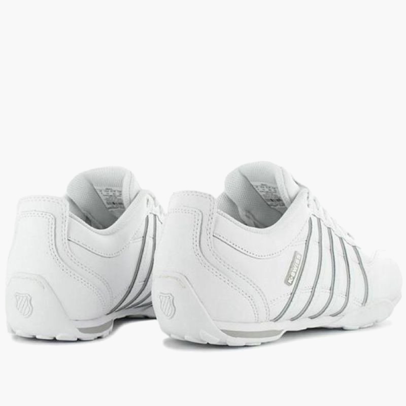 nanito_source_url:https://b2bsportswholesale.net/public/storage/productimages/e8/23/dd/83/1685132/image/xlarge_clean.jpg