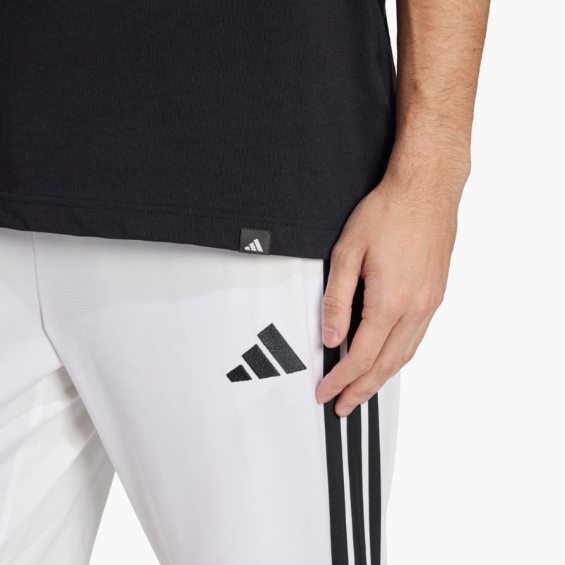 nanito_source_url:https://b2bsportswholesale.net/public/storage/productimages/d1/a1/74/13/1487595/image/xlarge_clean.jpg