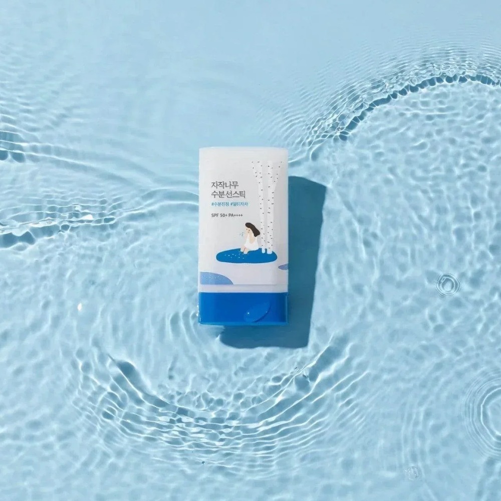 nanito_source_url:https://glowstation.com/wp-content/uploads/ROUND-LAB-Birch-Juice-Moisturizing-Sun-Stick-2.jpg
