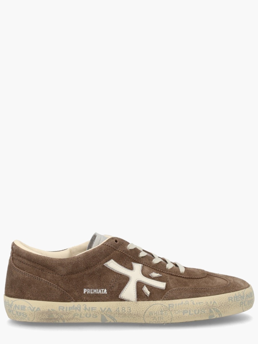 nanito_source_url:https://nokinstyle.com/2341162/sneaker-david.jpg
