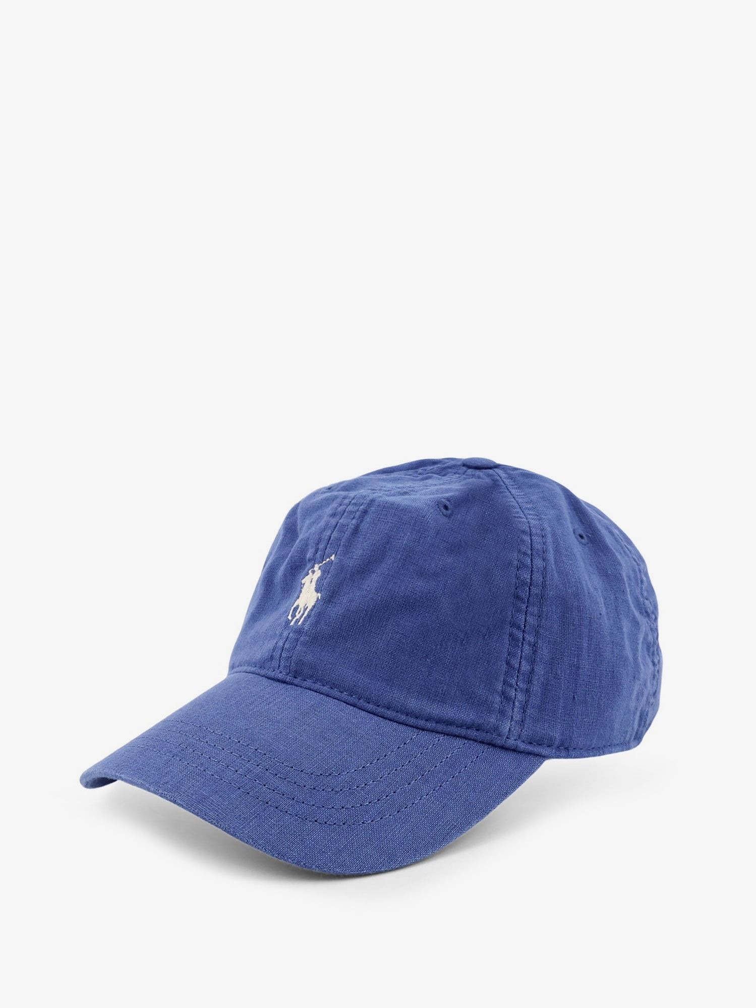 nanito_source_url:https://nokinstyle.com/2415498/linen-hat-with-embroidered-logo-on-the-front.jpg