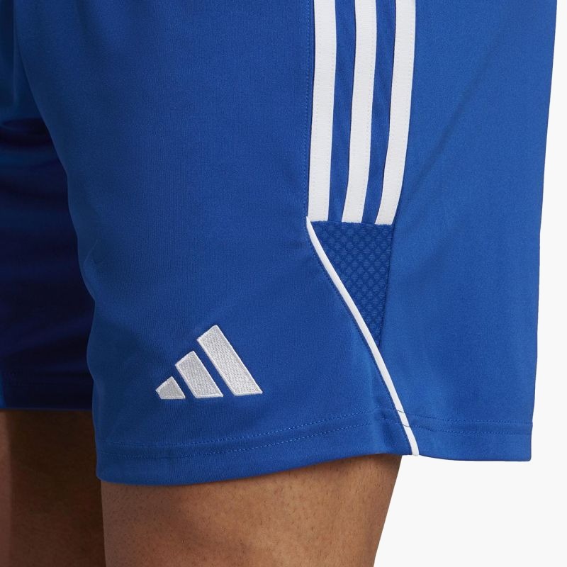 nanito_source_url:https://b2bsportswholesale.net/public/storage/productimages/28/c8/18/6d/931173/image/xlarge_clean.jpg