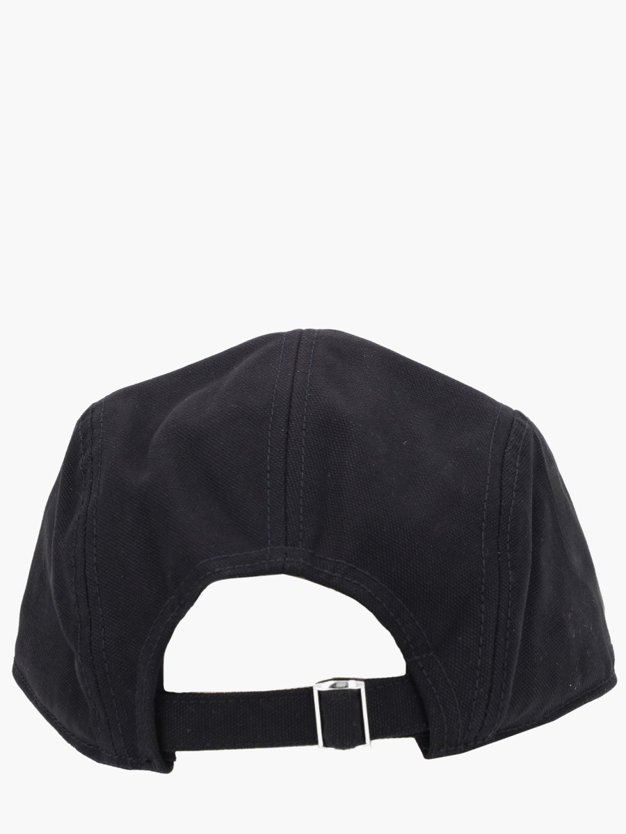 nanito_source_url:https://nokinstyle.com/2325341/baseball-hat-with-logo.jpg