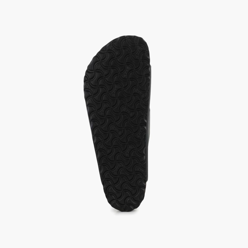 nanito_source_url:https://b2bsportswholesale.net/public/storage/productimages/c6/ee/ec/ee/958408/image/xlarge_clean.jpg