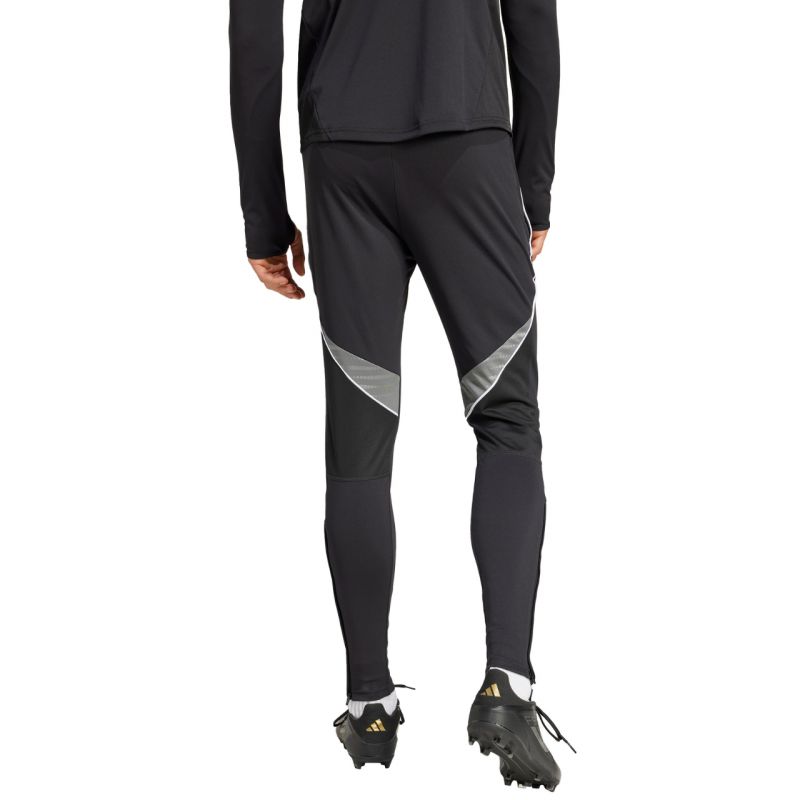 nanito_source_url:https://b2bsportswholesale.net/public/storage/productimages/ac/52/d2/f7/1466557/image/xlarge_clean.jpg