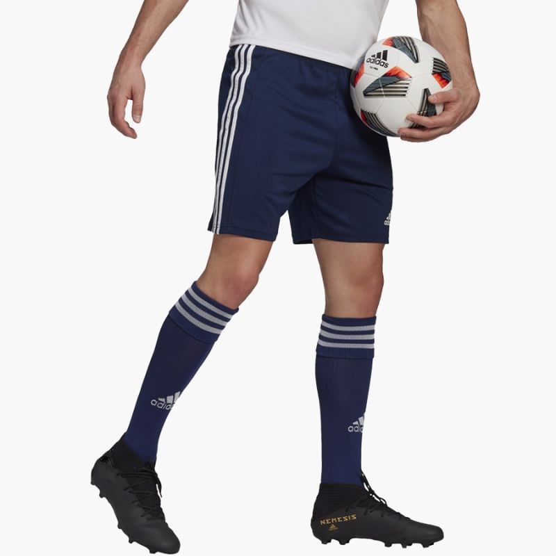 nanito_source_url:https://b2bsportswholesale.net/public/storage/productimages/80/33/fd/1a/644216/image/xlarge_clean.jpg