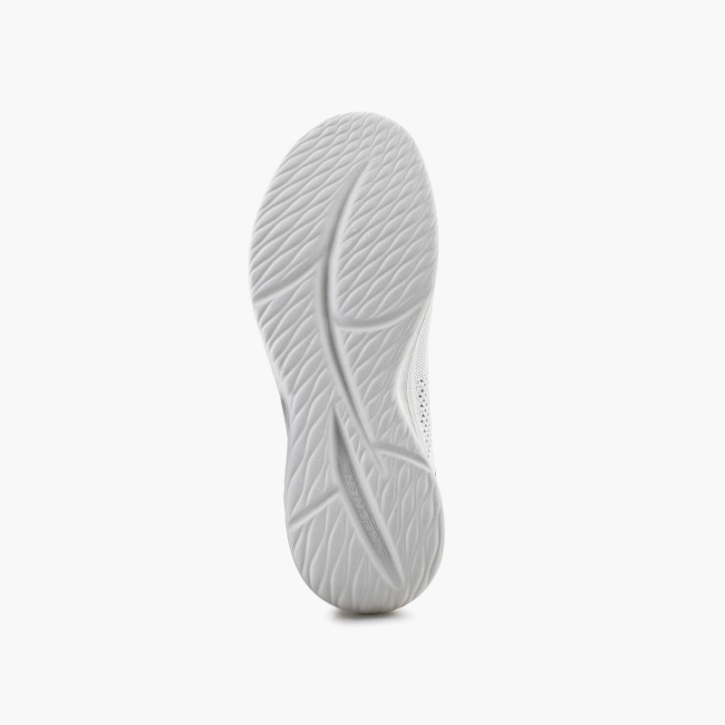 nanito_source_url:https://b2bsportswholesale.net/public/storage/productimages/f0/6e/a0/98/1094365/image/xlarge_clean.jpg