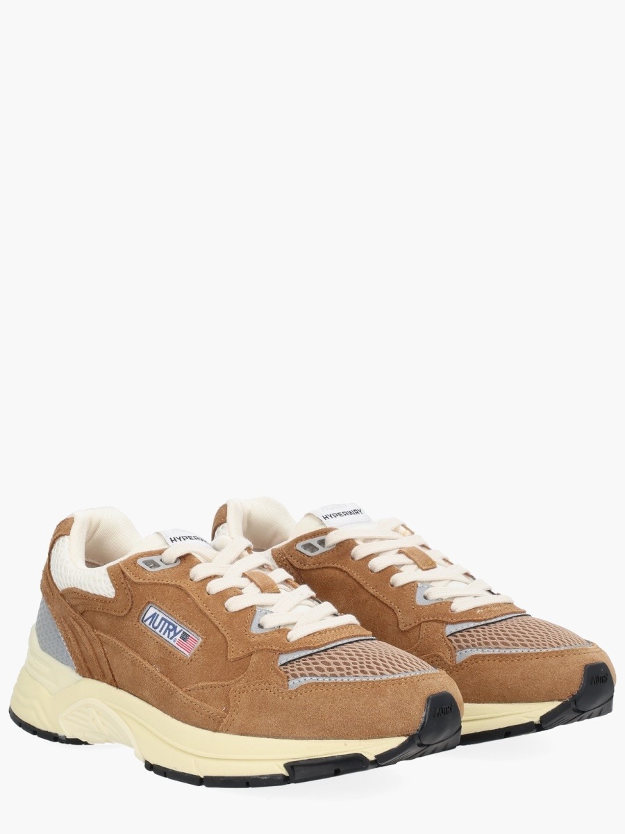 nanito_source_url:https://nokinstyle.com/2377247/hyperway-sneaker.jpg