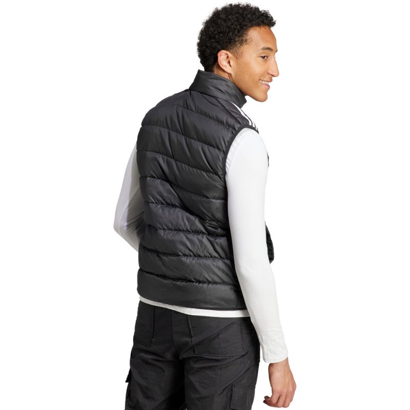 nanito_source_url:https://b2bsportswholesale.net/public/storage/productimages/5d/70/fa/9c/1127311/image/xlarge_clean.jpg