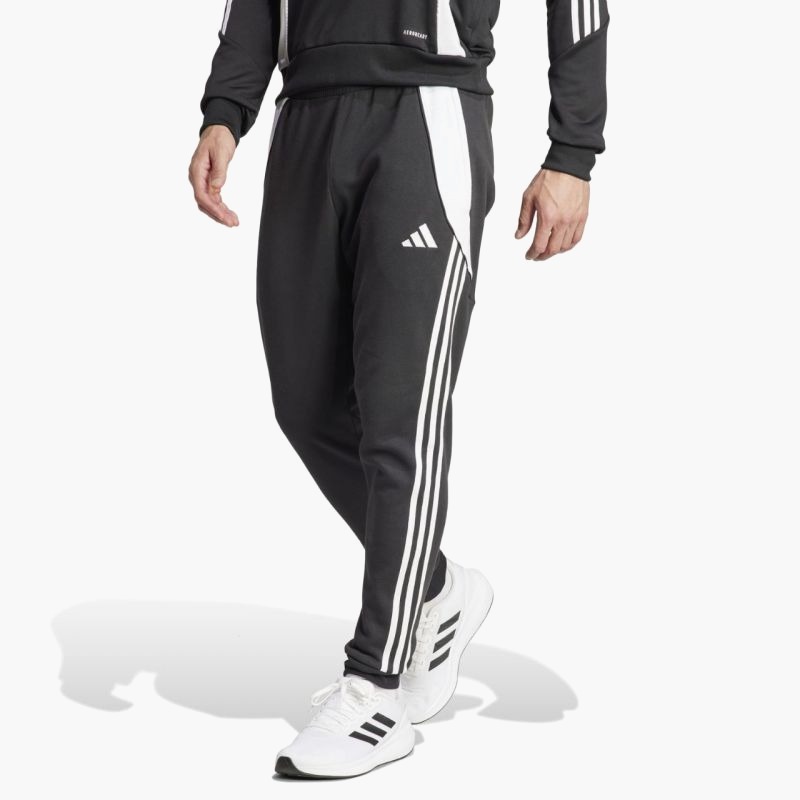 nanito_source_url:https://b2bsportswholesale.net/public/storage/productimages/f2/51/a1/89/1054308/image/xlarge_clean.jpg