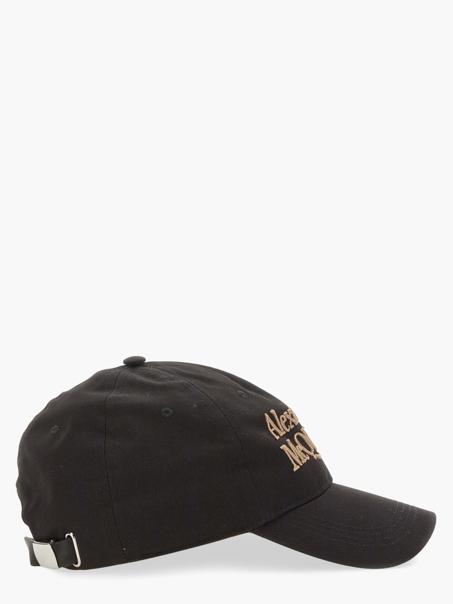 nanito_source_url:https://nokinstyle.com/2356615/baseball-cap.jpg