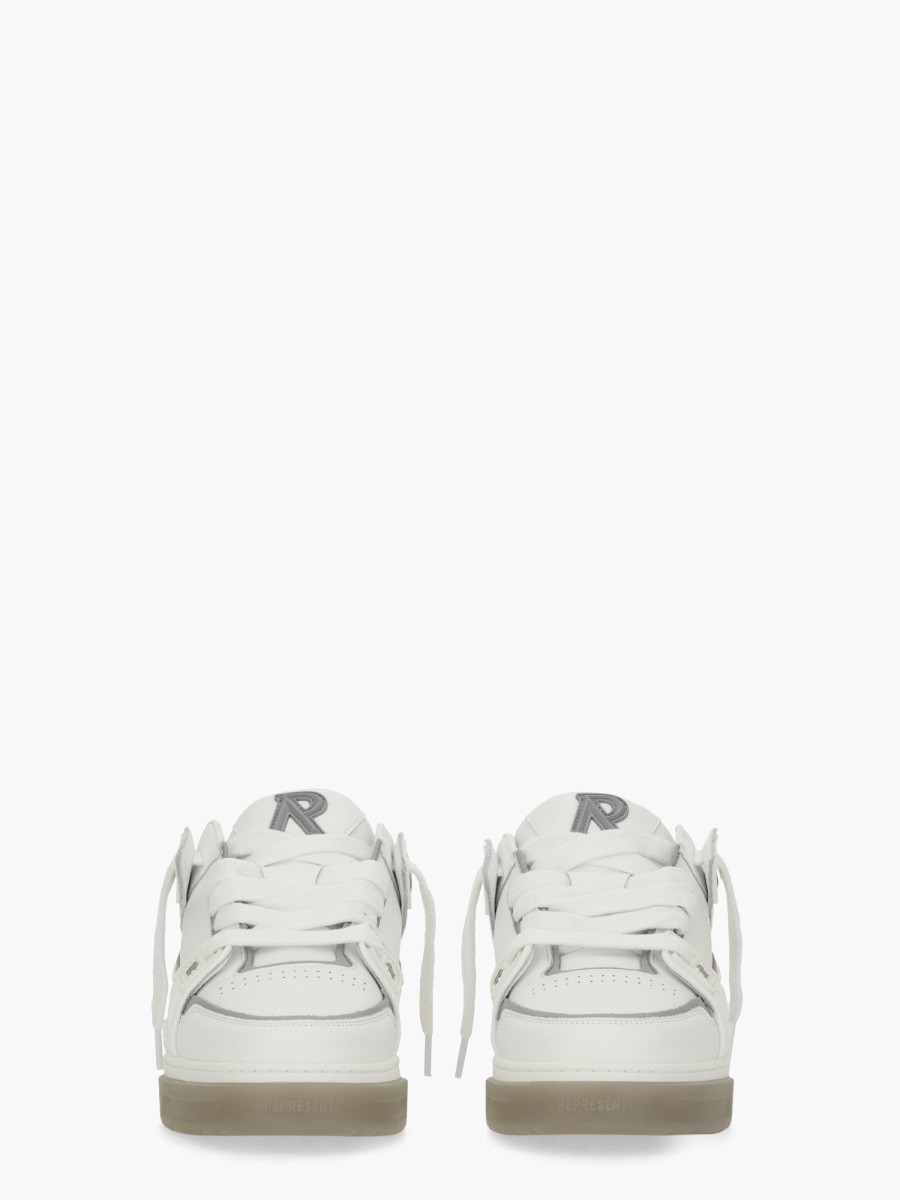 nanito_source_url:https://nokinstyle.com/2328833/studio-sneaker.jpg